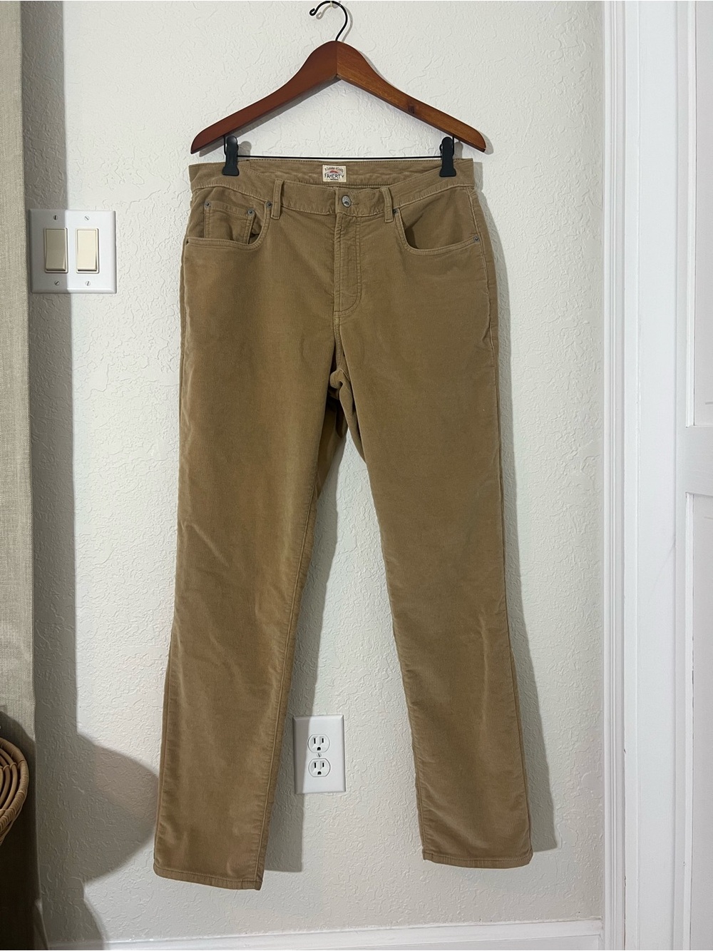 Faherty Brand Men’s Corduroy Pants 33x32 Tan Organic Cotton Stretch Straight Leg